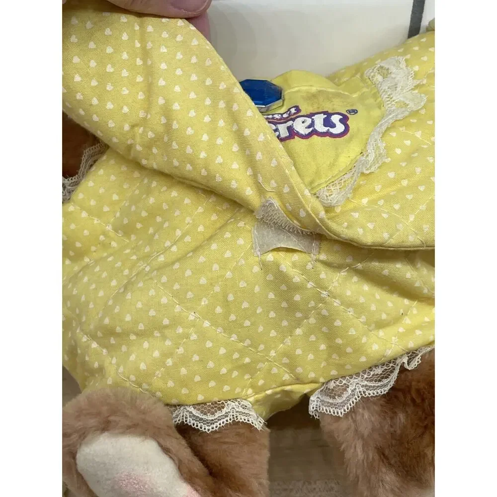 Vintage Galoob Sweet Secrets Purse Pal Yellow Dog Puppy‎